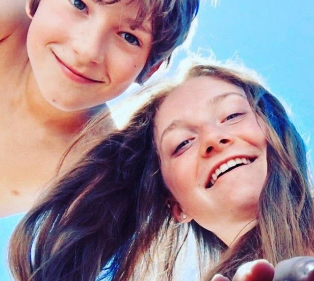 Joséphine En Oscar Kinderen Van Delphine Screenshot Instagram