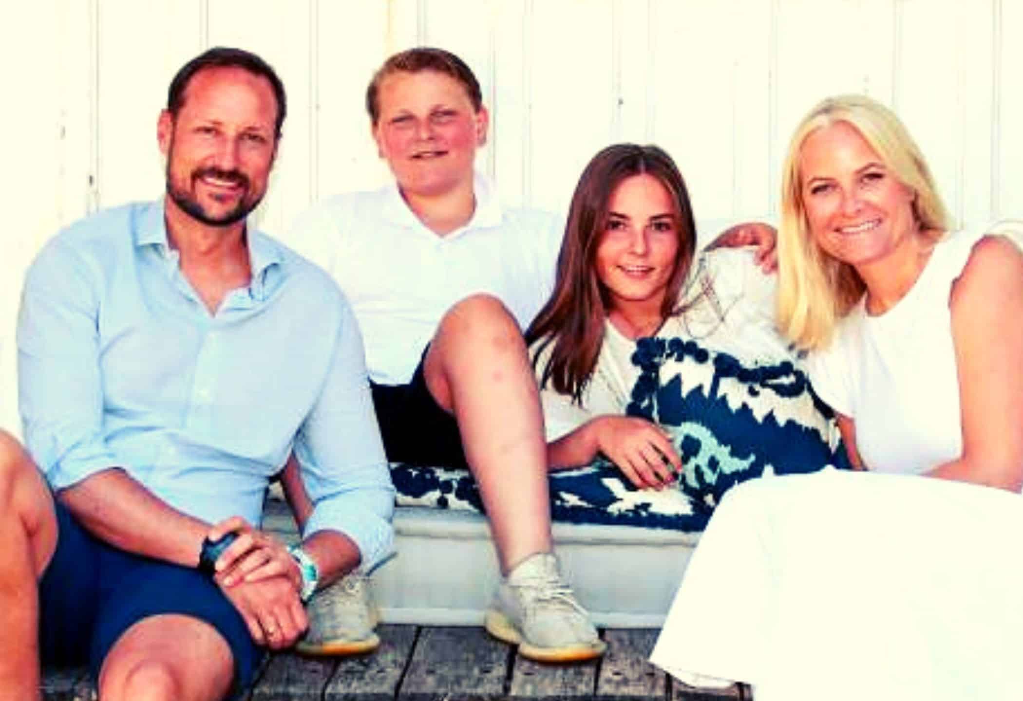 Haakon, Sverre Magnus, Ingrid Alexandra, Mette Marit