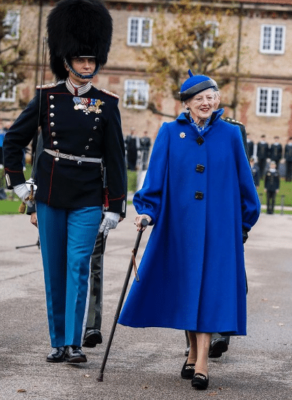 Margrethe In Blauw Screenshot Instagram Det Danske Kongehus