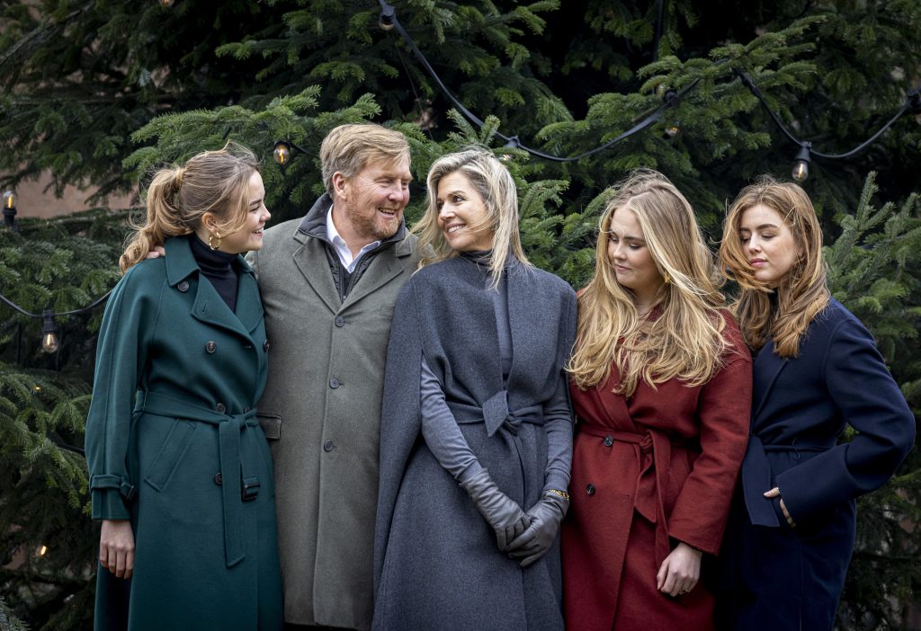 Dutch Royal Family Christmas Photosession At Palace Huis Ten Bosch