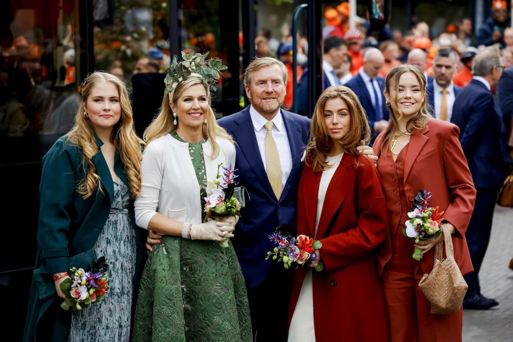 Koninklijke Familie Viert Koningsdag In Emmen