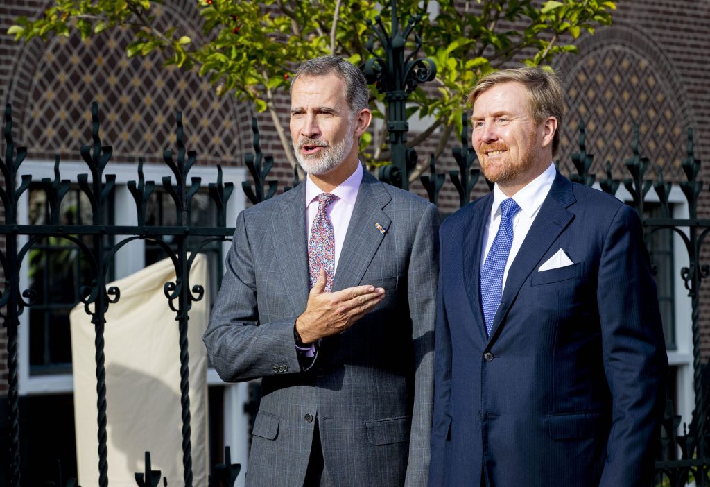 King Felipe Of Spain And King Willem Alexander Of The Netherlands At Opening Rembrandt Vel√°zquez Exhibition At Rijksmuseum 10 October