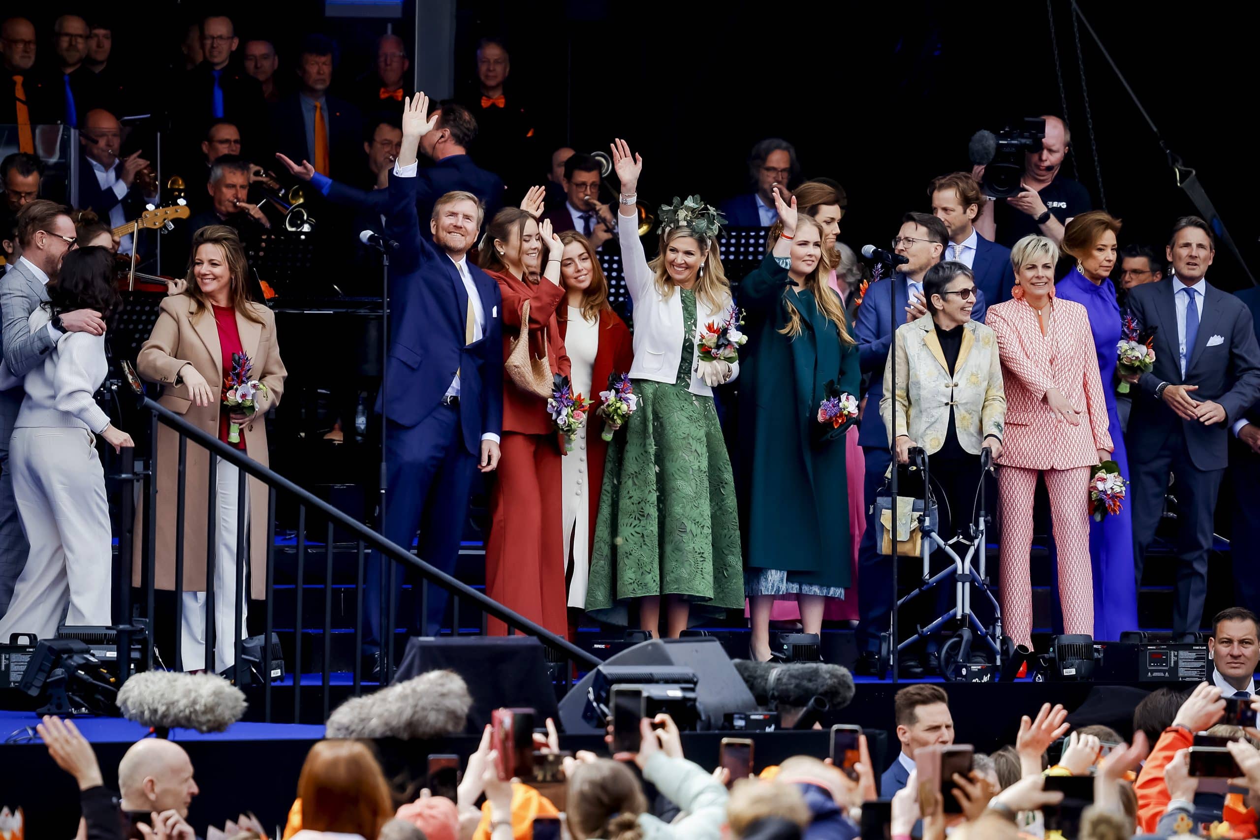 Koninklijke Familie Viert Koningsdag In Emmen