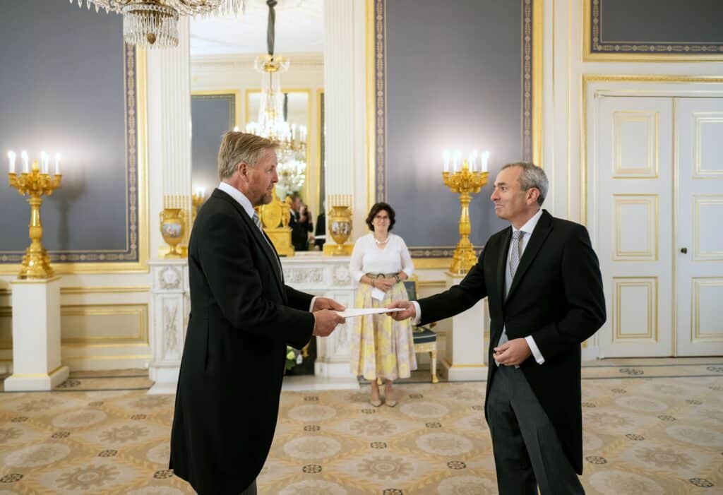 Geloofsbrieven Ambassadeurs Verenigd Koninkrijk, Turkije En Belgie