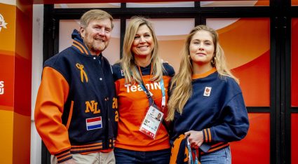 Koningspaar En Amalia Bezoek Team NL Huis bij Olympische Winterspelen