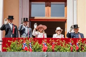 Een op de drie Noren wil dat monarchie na koning Harald wordt afgeschaft