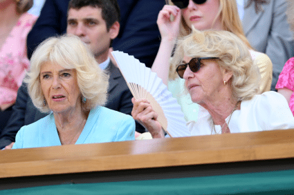Koningin Camilla En Annabel Elliot Getty Images