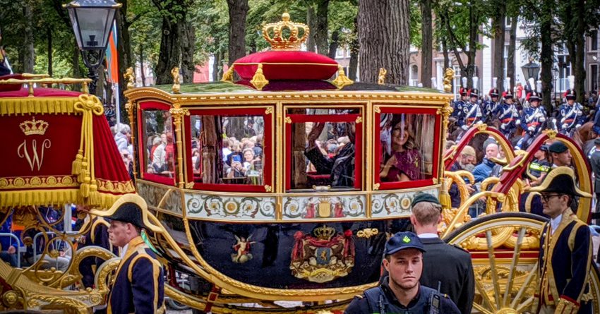 Koning Willem-Alexander en koningin Máxima in de Glazen Koets - Prinsjesdag 2019