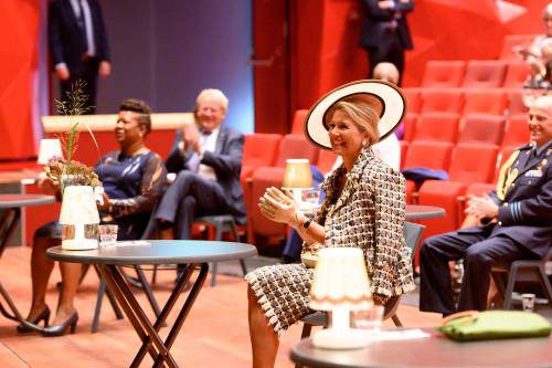 Koningin Opent Pand Theater Zuidplein