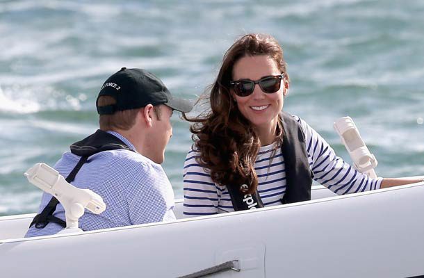 Kate En William Op Een Boot