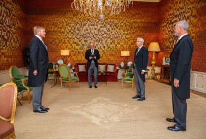 Koning Beëdigt Nieuwe Minister Van Buitenlandse Zaken En Minister Van Defensie