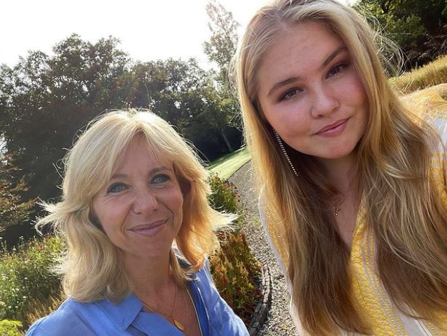 Claudia De Breij En Amalia Screenshot Instagram September 2021