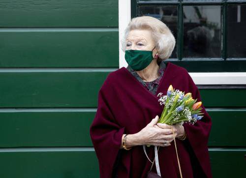 Prinses Beatrix Opent Jaar Van De Molenaar