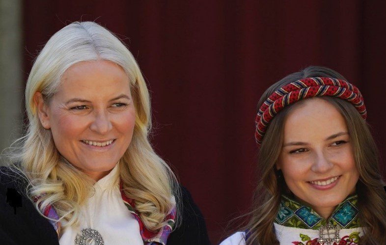 Mette Mari En Ingrid Alexandra Kop