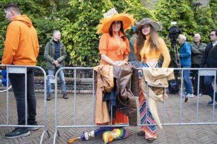 Prinsjesdag: Oranjefans In Den Haag