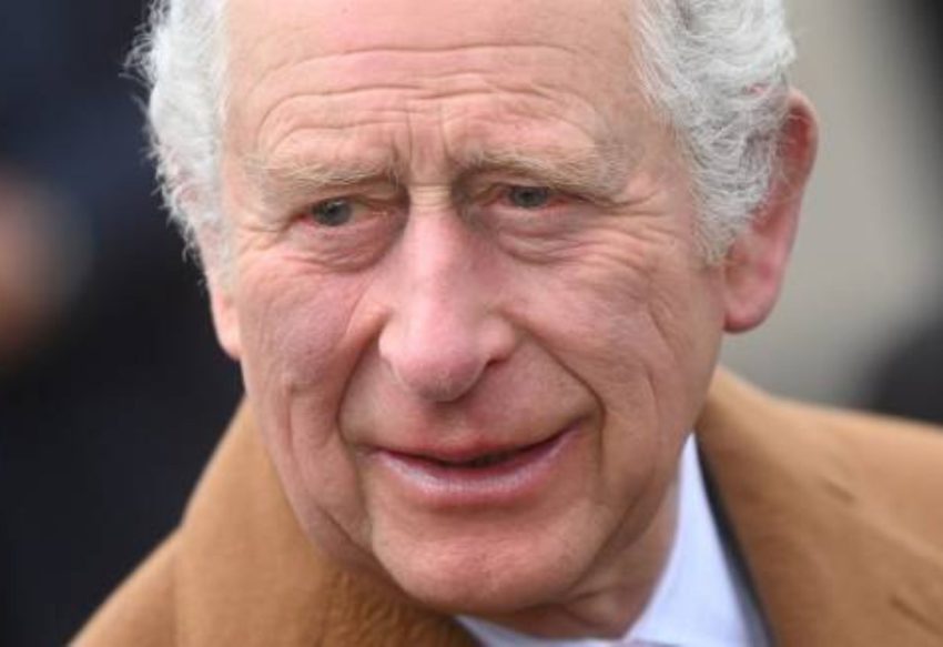 Charles kiest Frankrijk en Duitsland voor