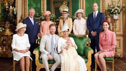 Doopfoto Prins Archie Bewerkt Royalty Online Anp